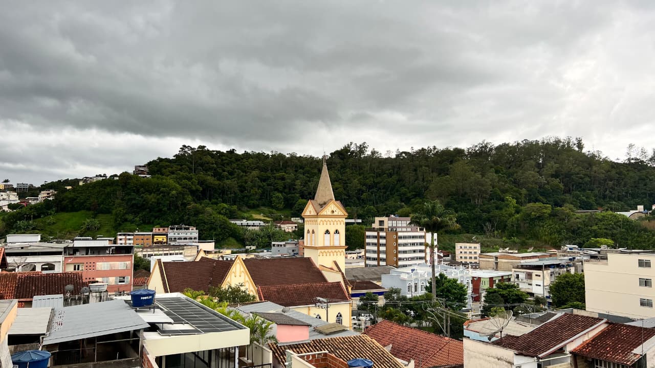 Inmet emite alerta de chuvas intensas para Santos Dumont até sexta-feira